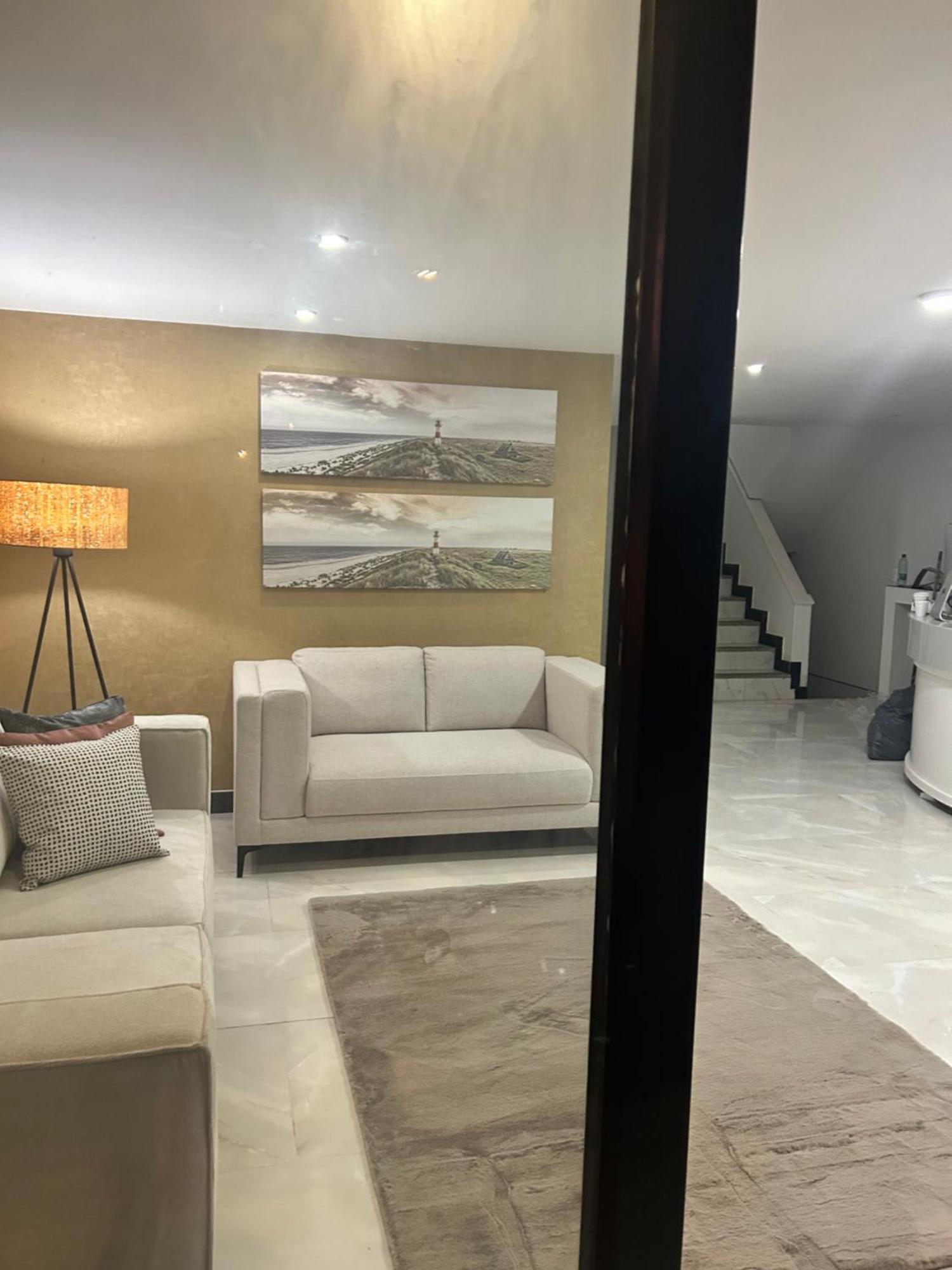 Apartahotel Oasis *