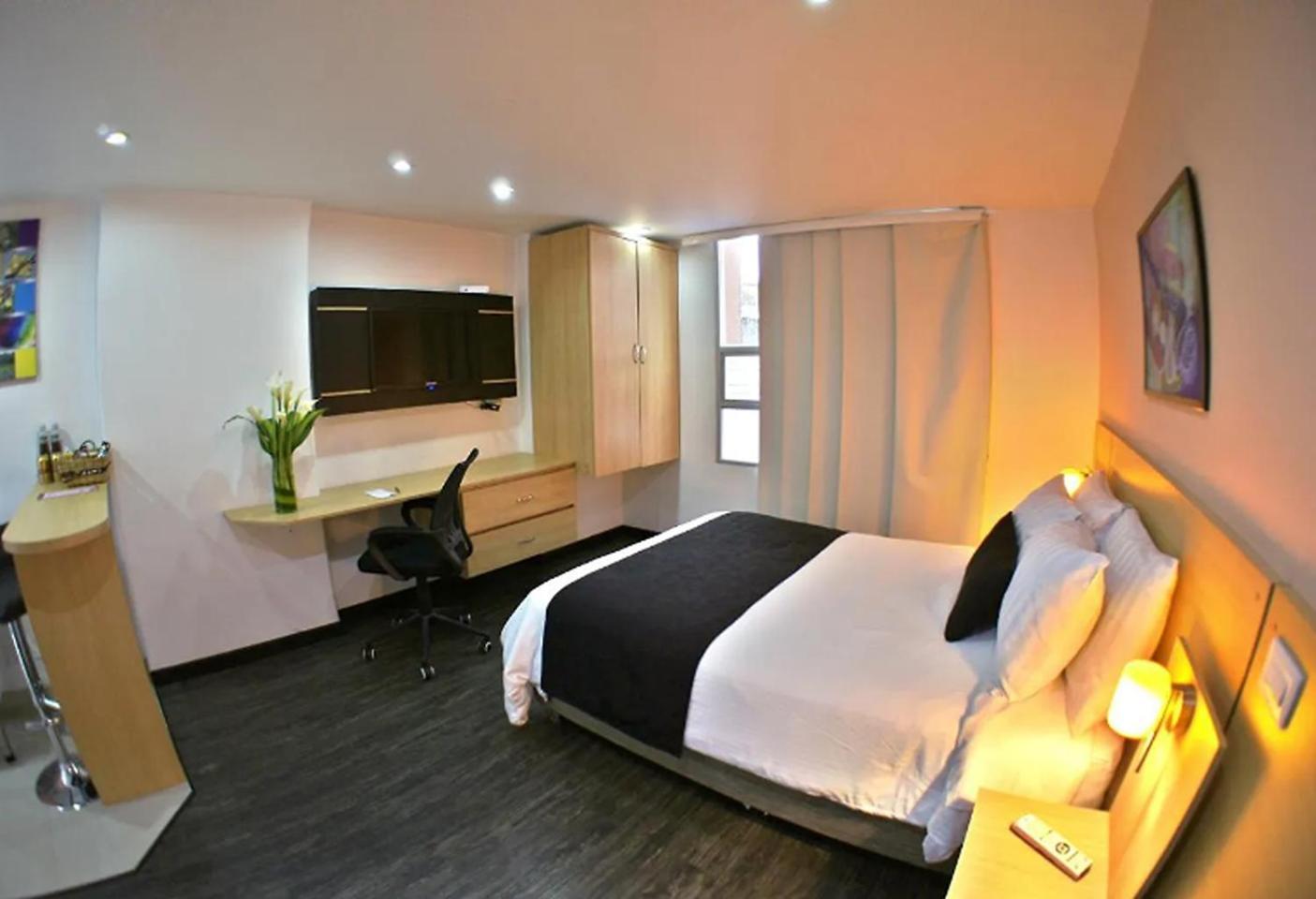 Aparthotel Emporium Aparta 26 *