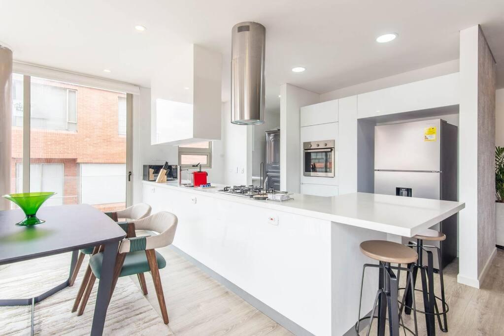 Vibrant 3 Bedroom In Usaquen Bogotá