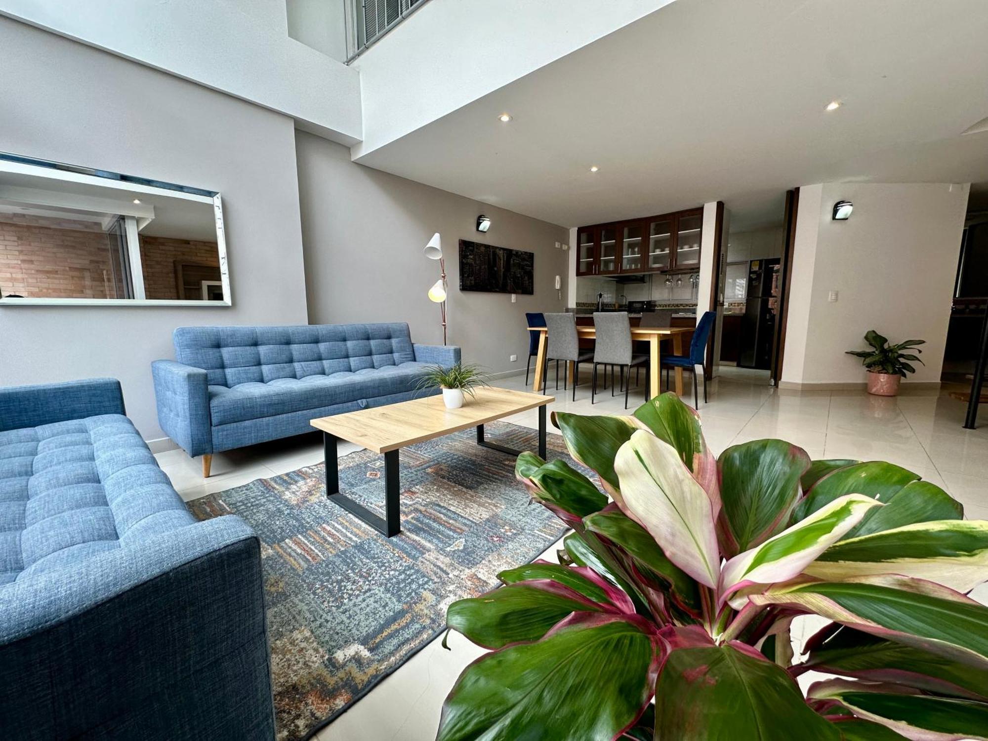 Apartamento Amplios Duplex 3 Calle 109 Bogotá