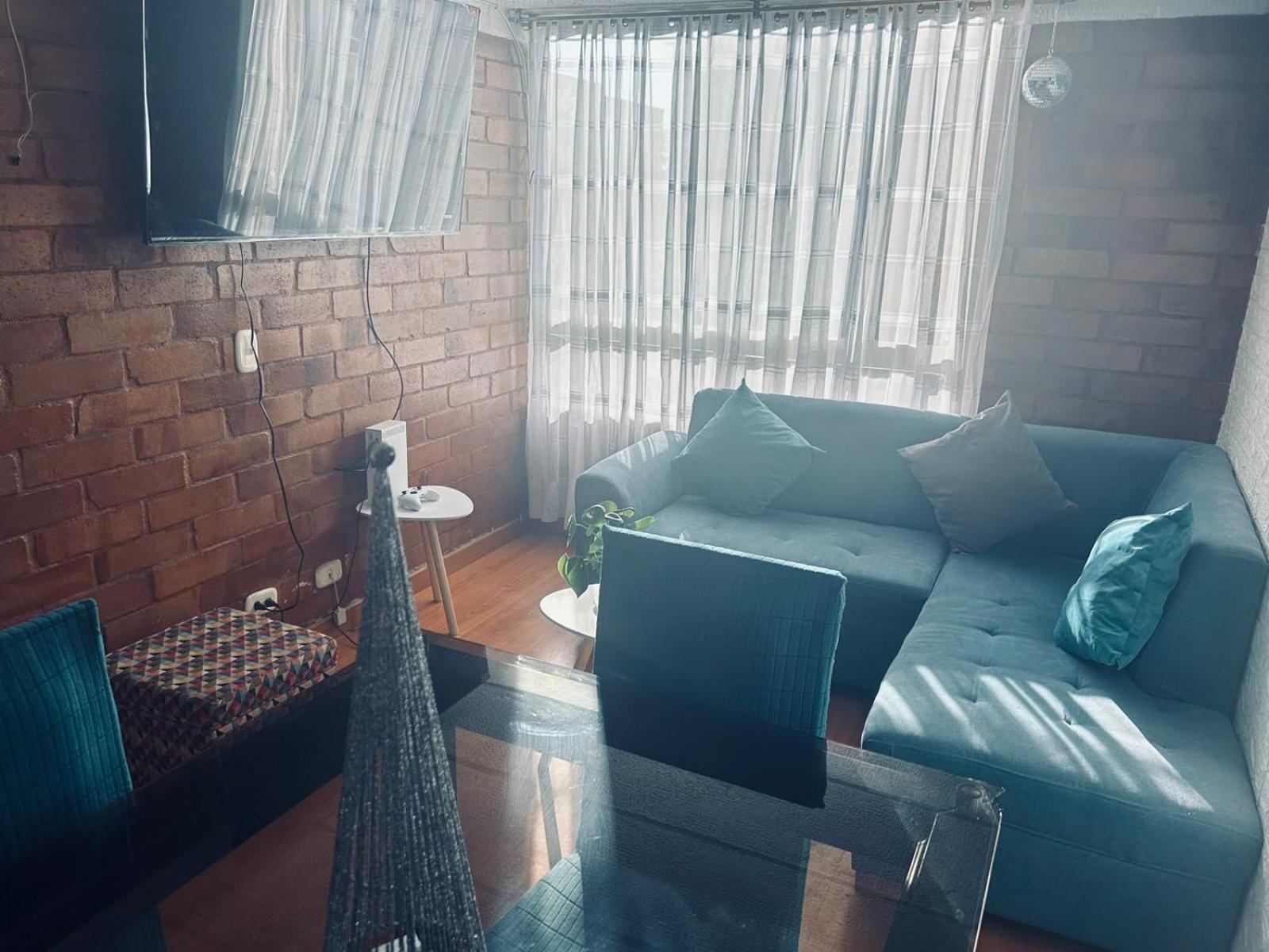 Apartamento Acogedor Cerca Del Aeropuerto * Bogotá