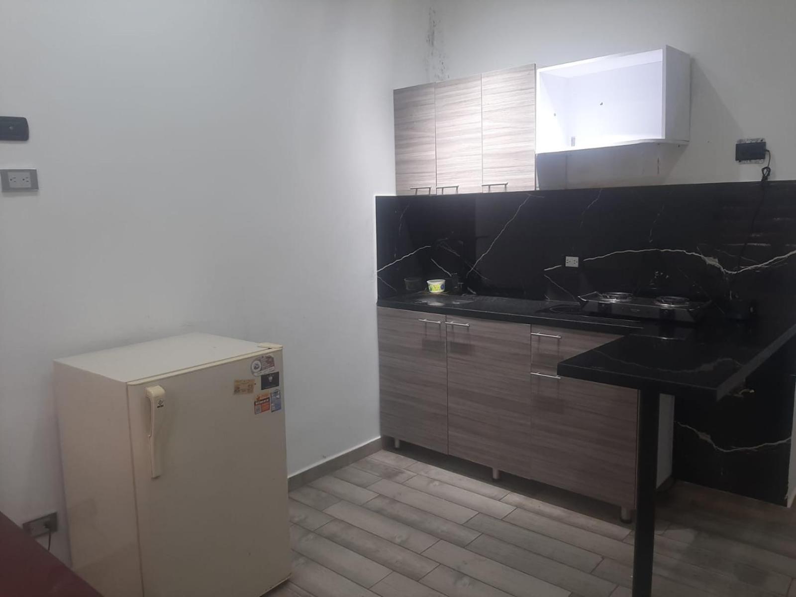 Apartamento Sector De Corferias , Y A 5 Cuadras, Embajada Americana 10 Cuadras, Cerca Al Can , G 12 , Universidad Nacional , Aeropuerto A 2 Cuadras Estacion Ciudad Universitaria Marque-tresdiecisietecincoveintisieteveintiseistreintayu Bogotá