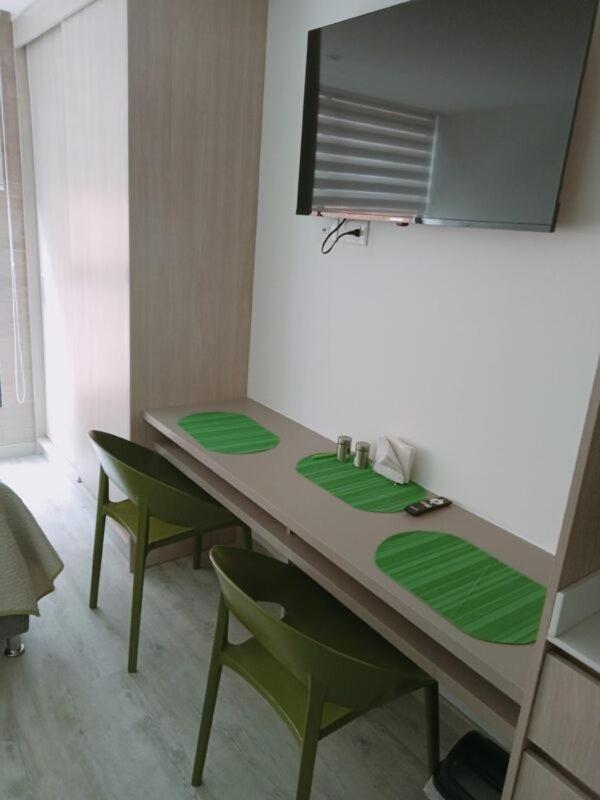 Origen Habitat Cerca Embajada Bogotá