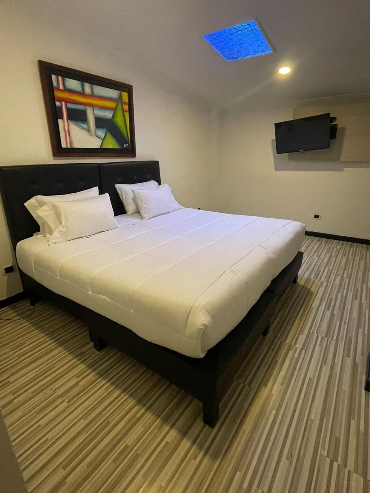 Ambar King Hotel 3*