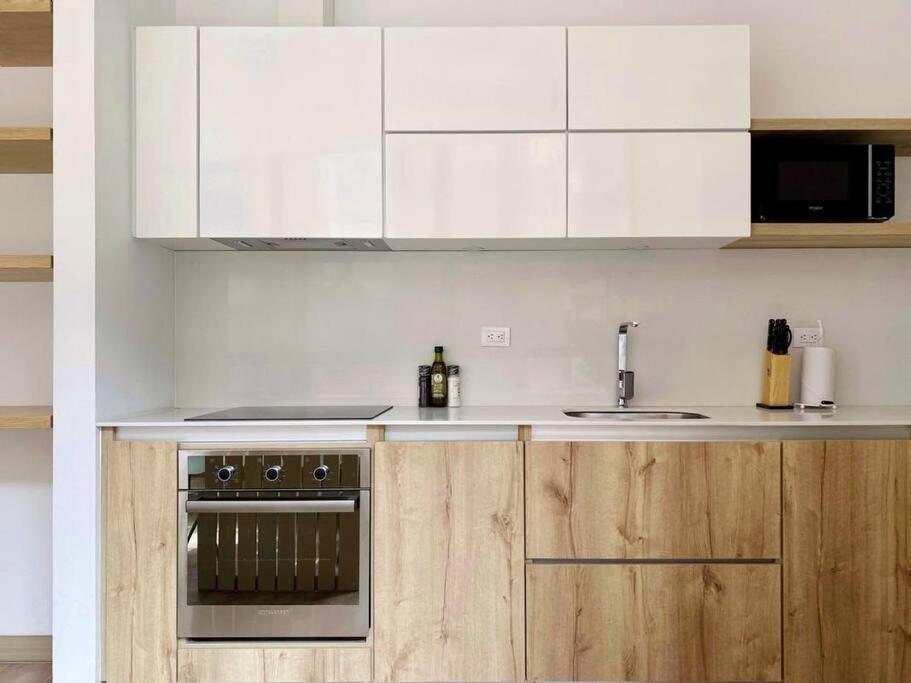 Breathtaking 2 Bedroom In Zona Rosa Apartamento