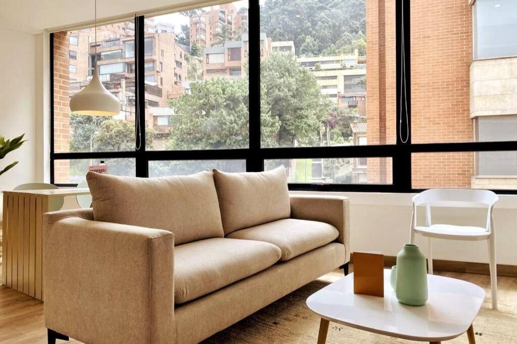 Apartamento Breathtaking 2 Bedroom In Zona Rosa