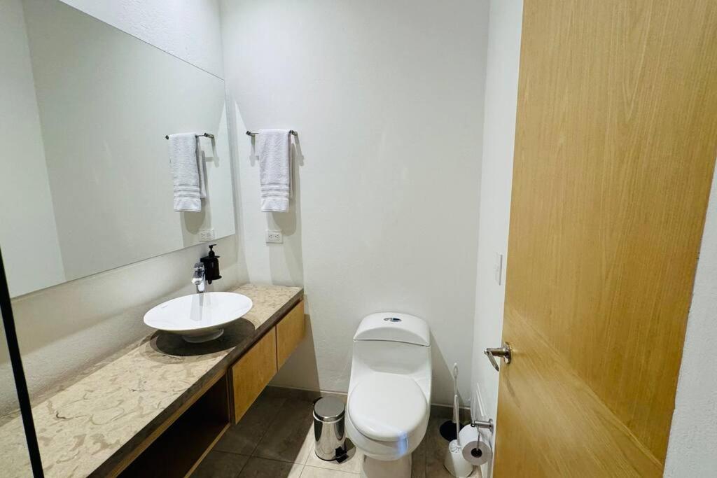Breathtaking 2 Bedroom In Zona Rosa Apartamento