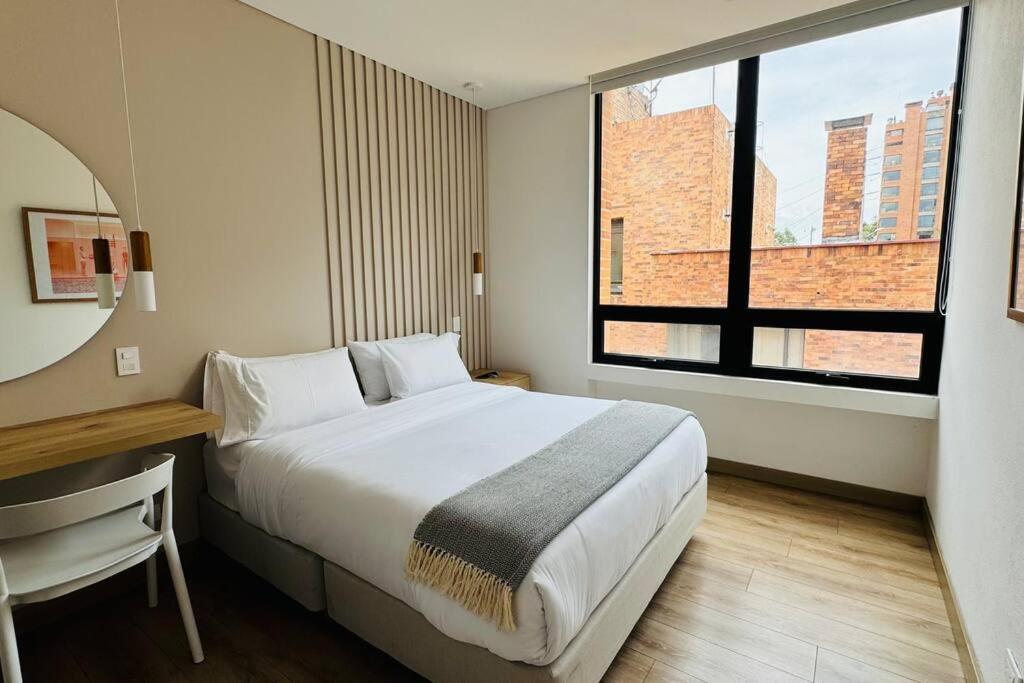 Breathtaking 2 Bedroom In Zona Rosa * Bogotá