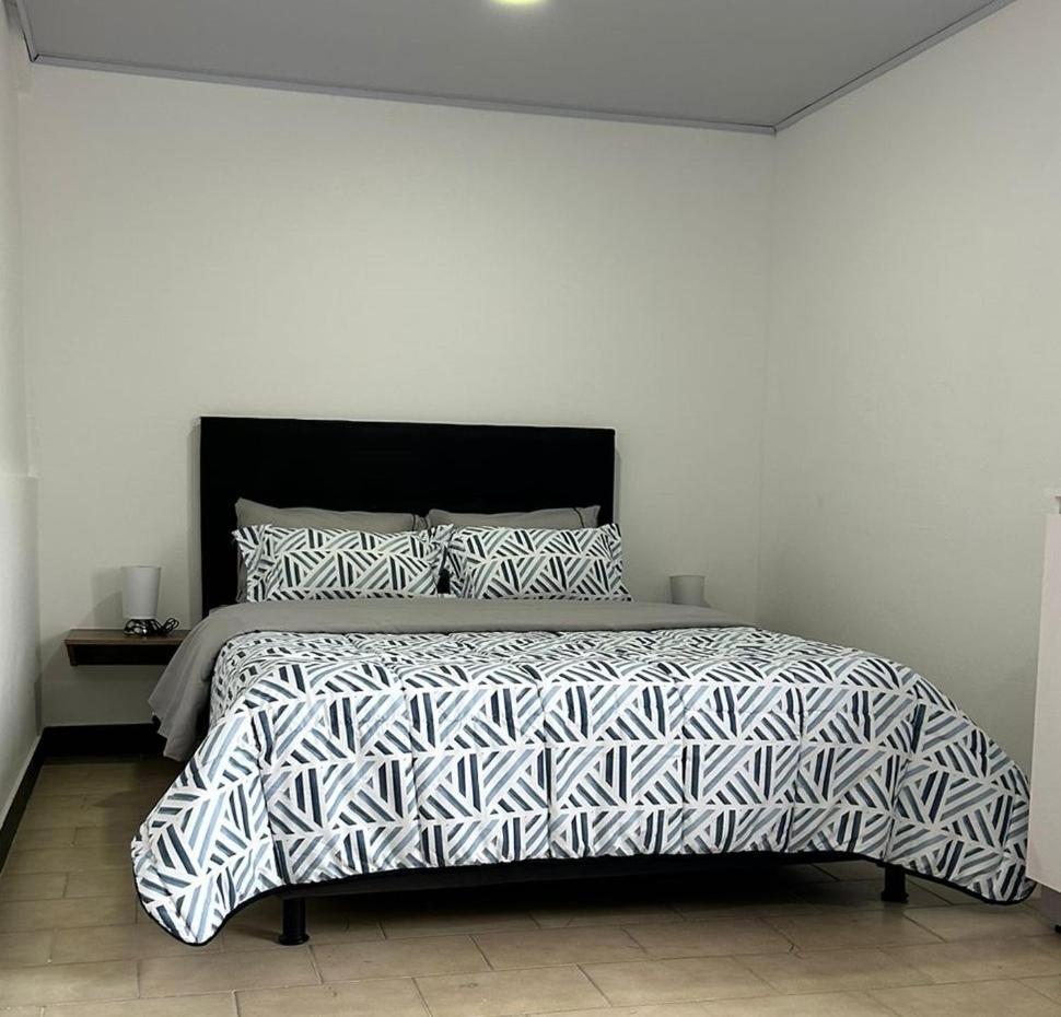 Apartahotel Oasis *