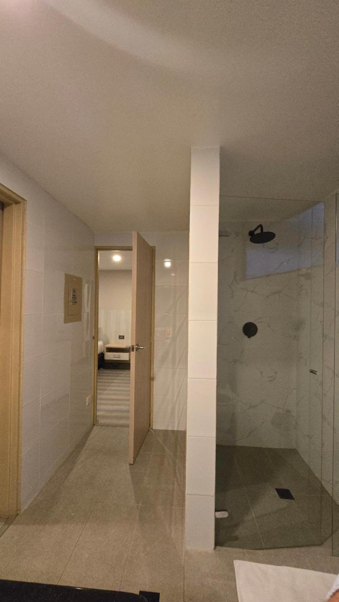 Confort 80 Zona Rosa Hotel 3*