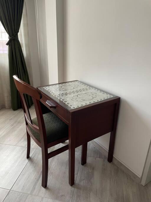 Apartamento 2 La Esmeralda *