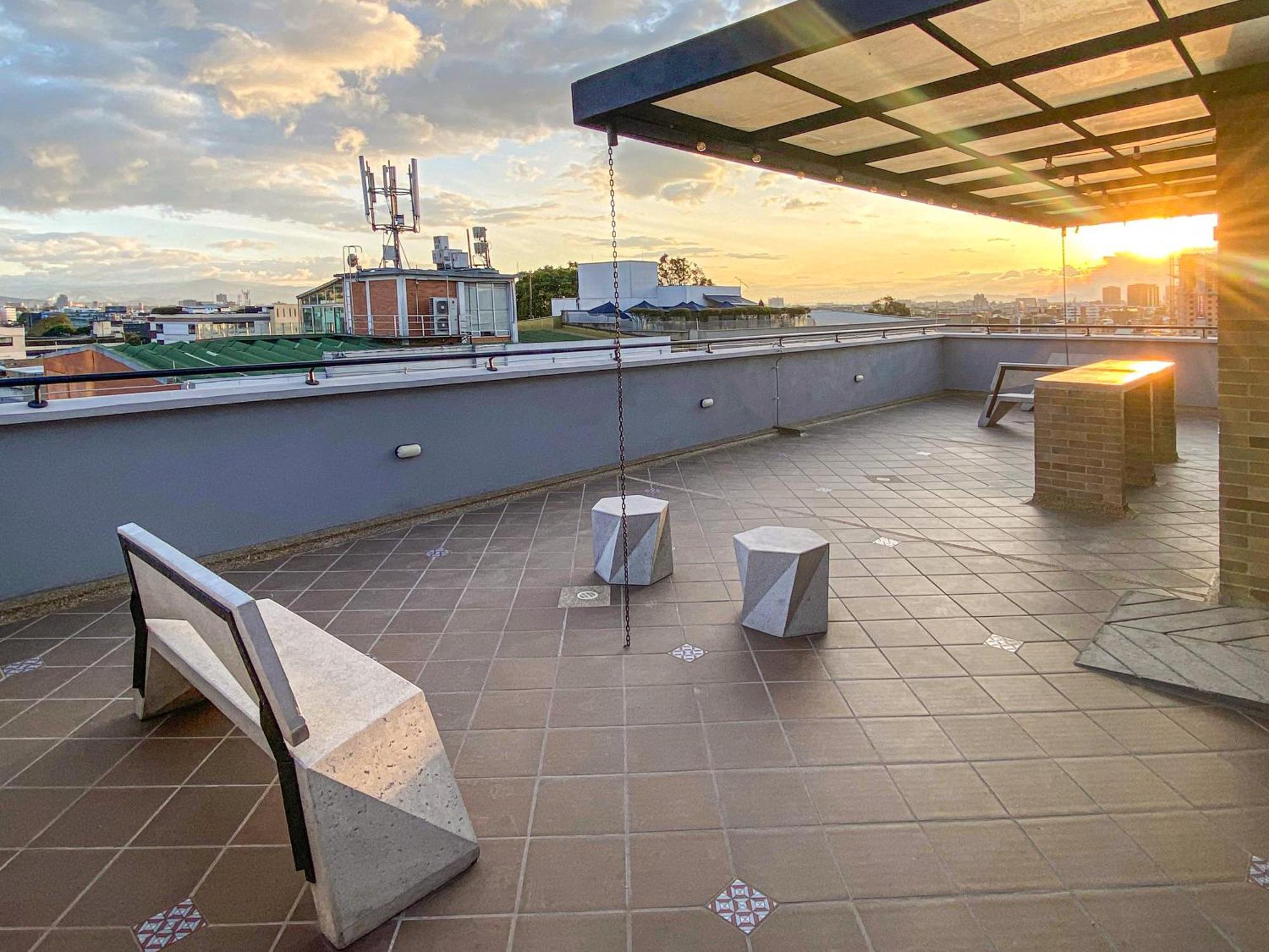 En - Wifi 600mb - La Castellana Apartamento