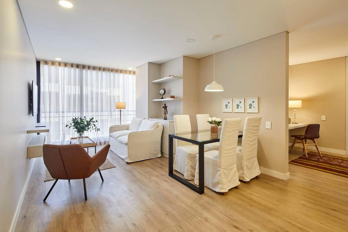 Modern 702 In El Virrey With Balcony & Amenities Apartamento