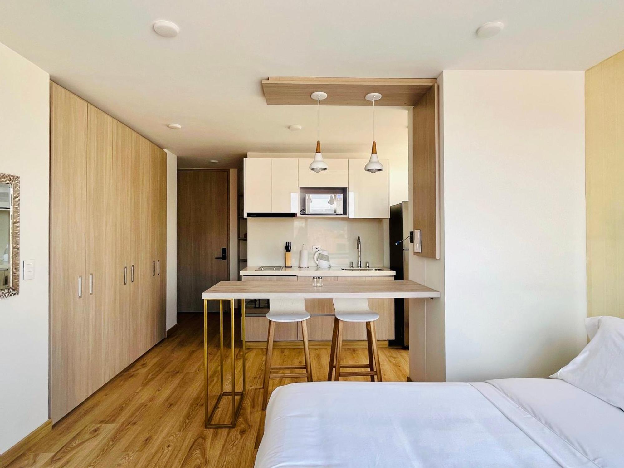 Capital By Wynwood House Apartahotel