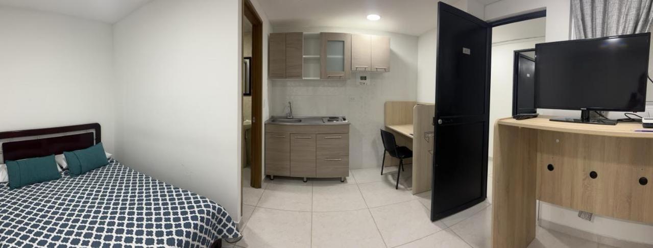 Avenida 15 *