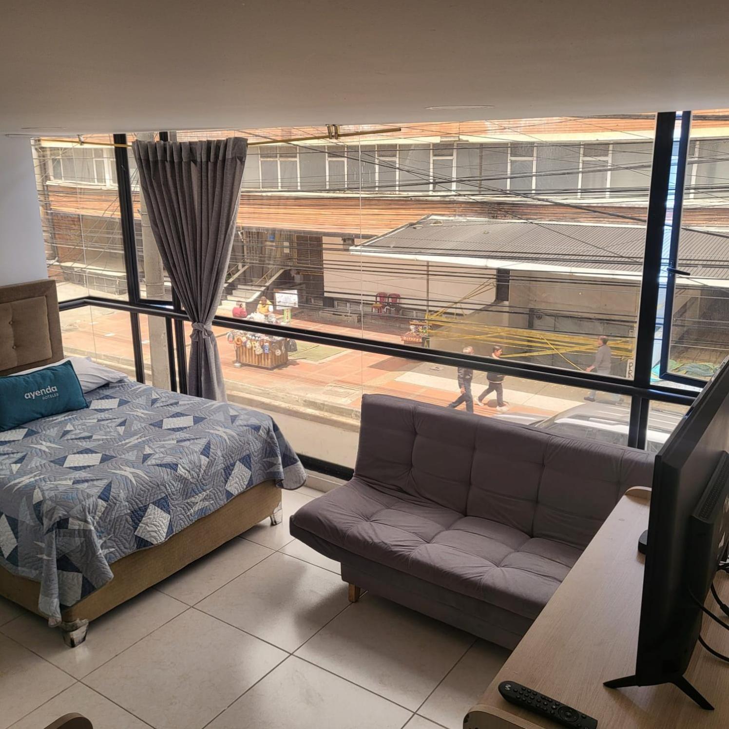Avenida 15 Hotel