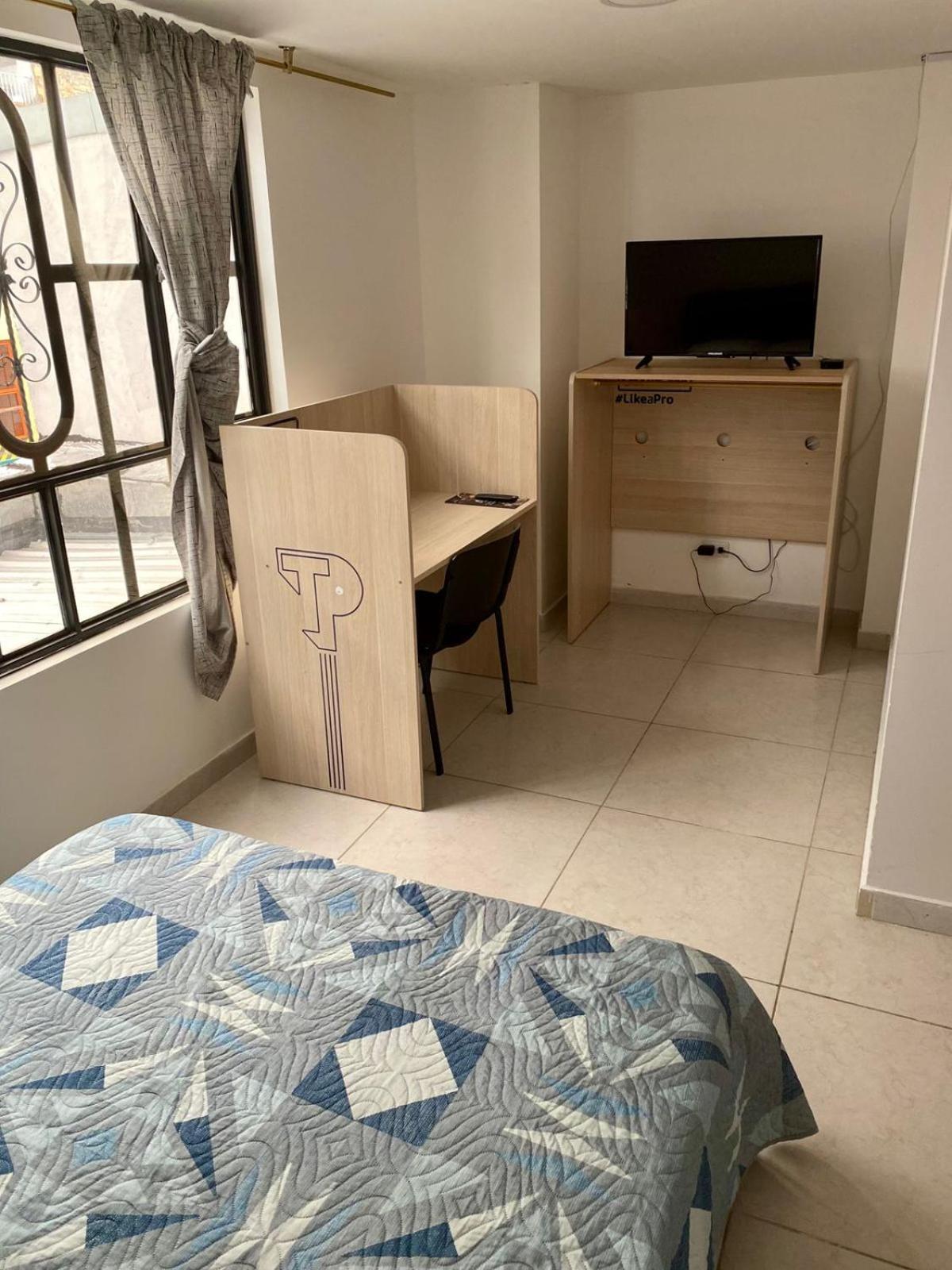 Hotel Avenida 15 *