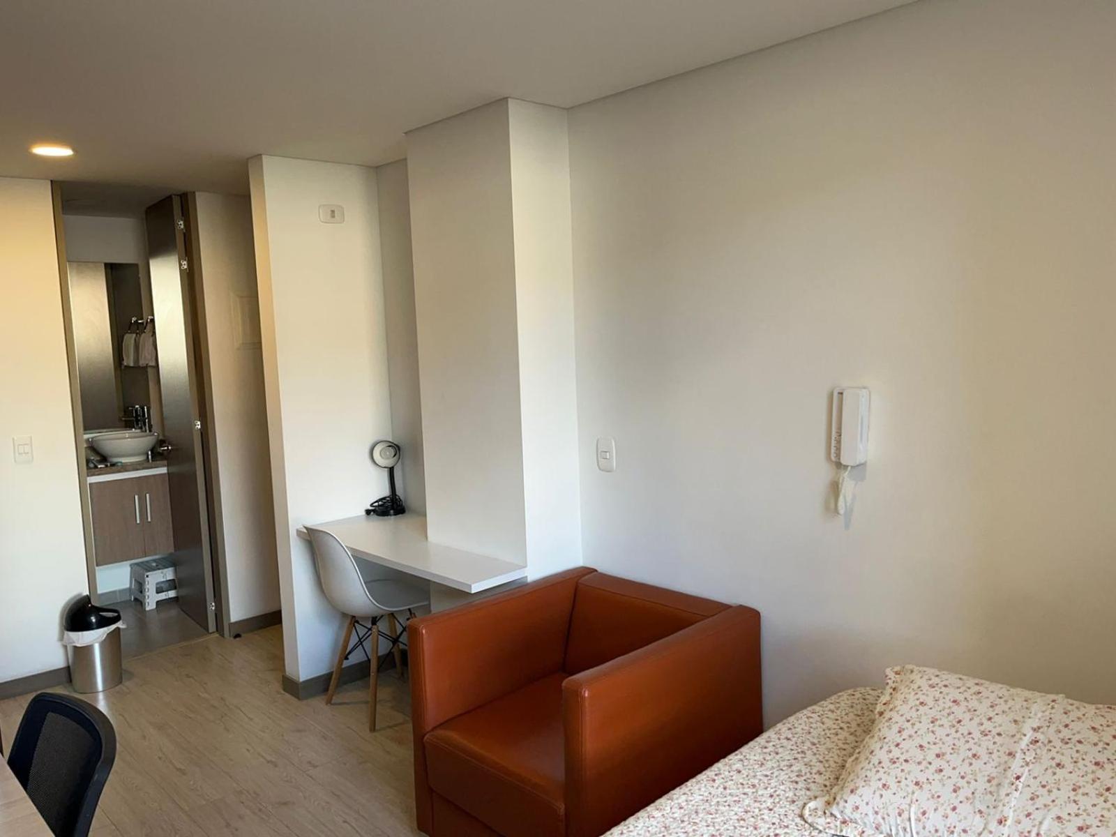Aparta Estudio En El Edificio Connect * Bogotá