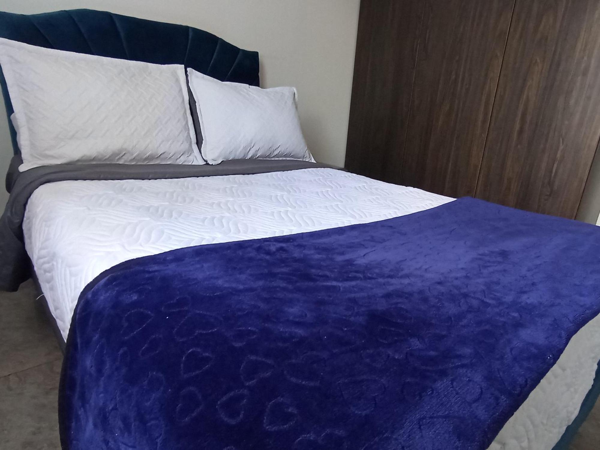 Apartamento-aeropuerto Y Embajada