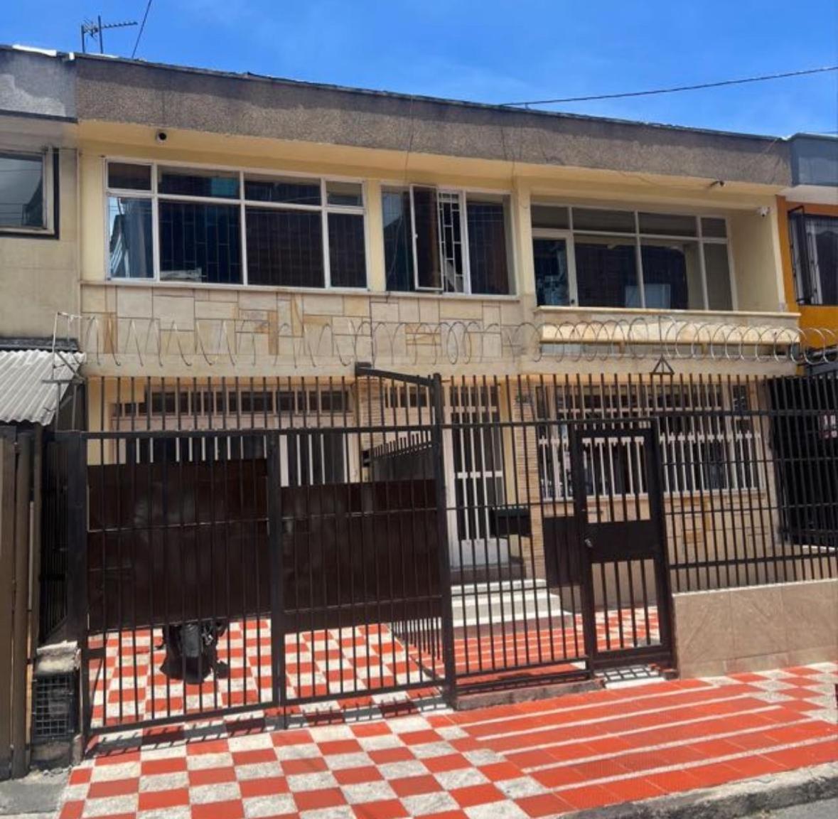 Apto Quinta Paredes *