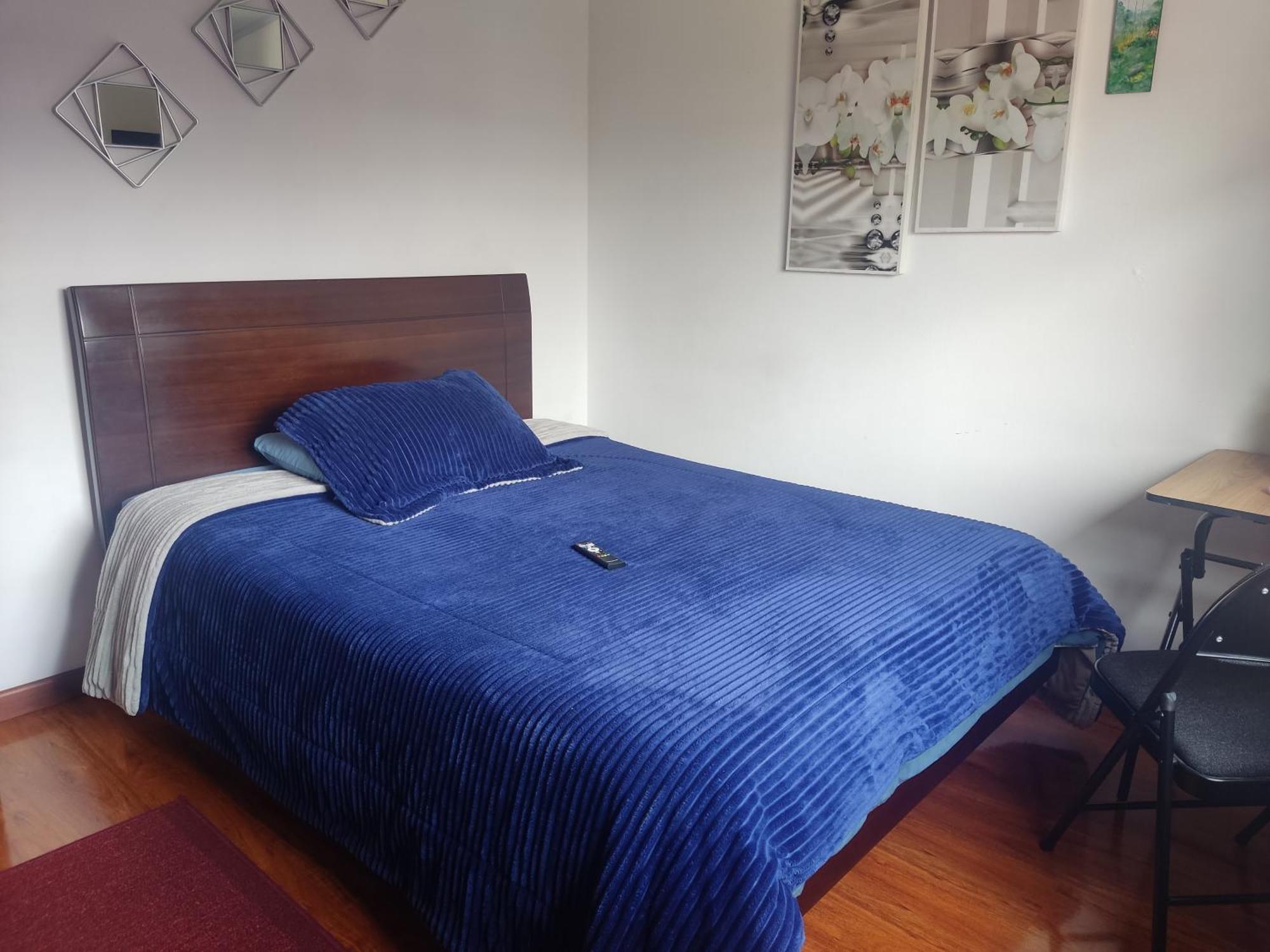 Habitación en casa particular Habitación Privada Con Parqueadero Bogotá