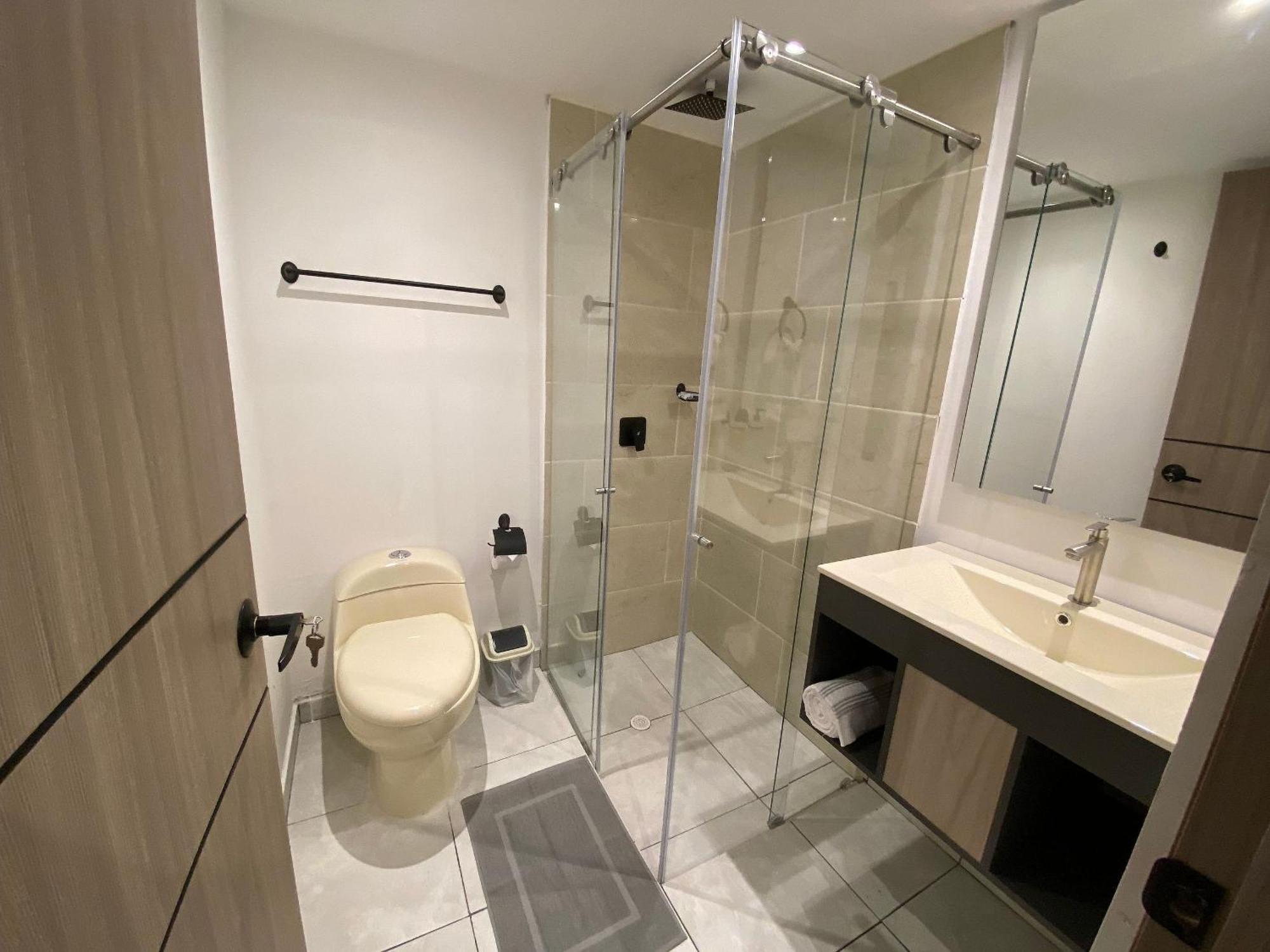Apartamento 96k Premium - Cerca Al Aeropuerto En *