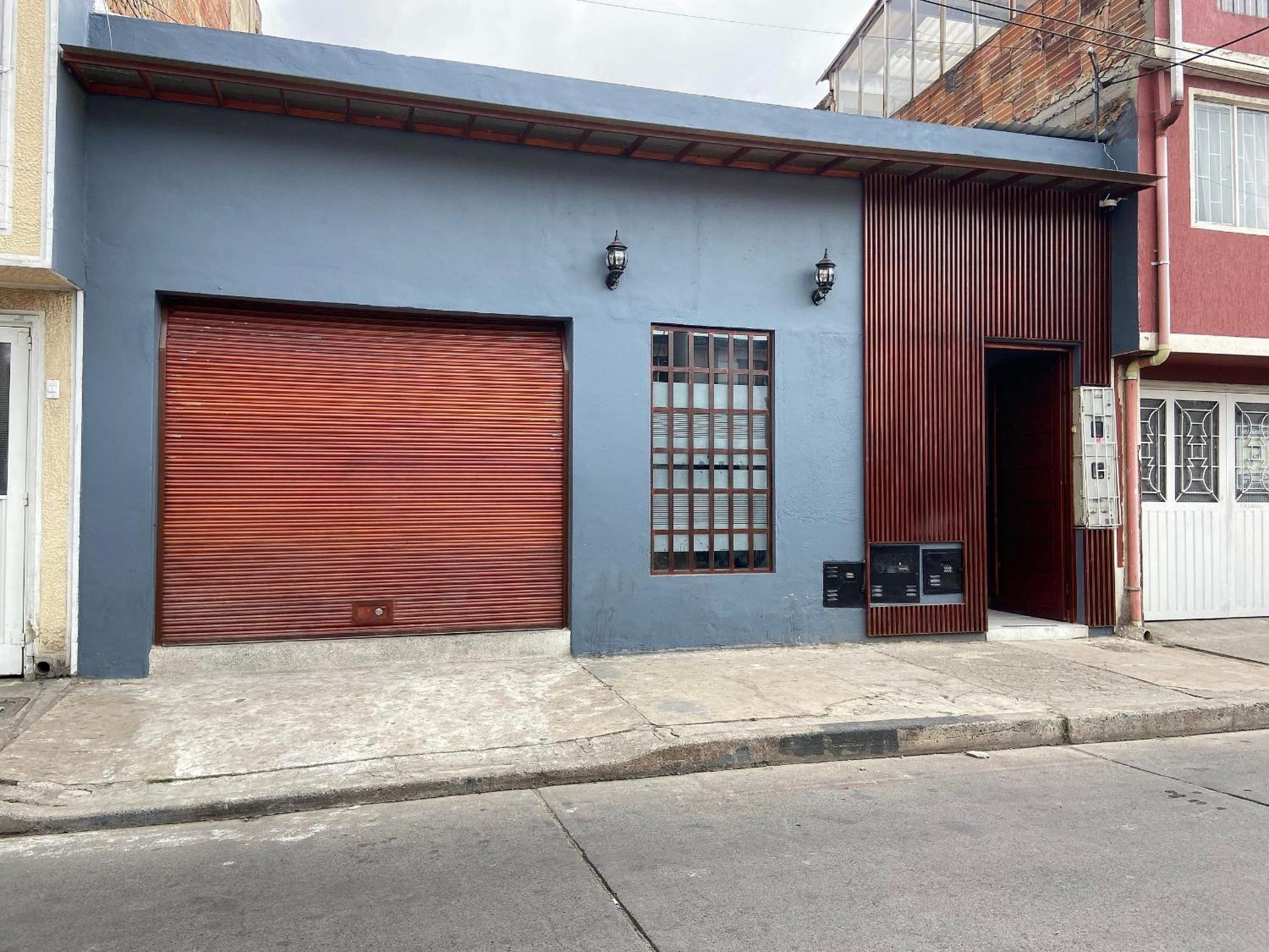 96k Premium - Cerca Al Aeropuerto En * Bogotá