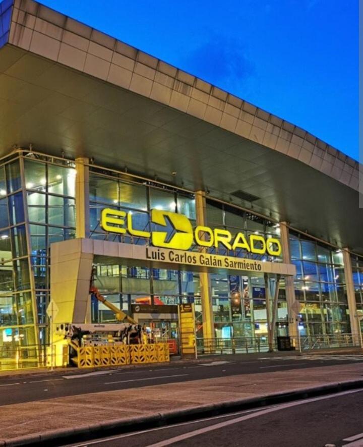 Traveling Refuge Airport El Dorado Apartamento Bogotá