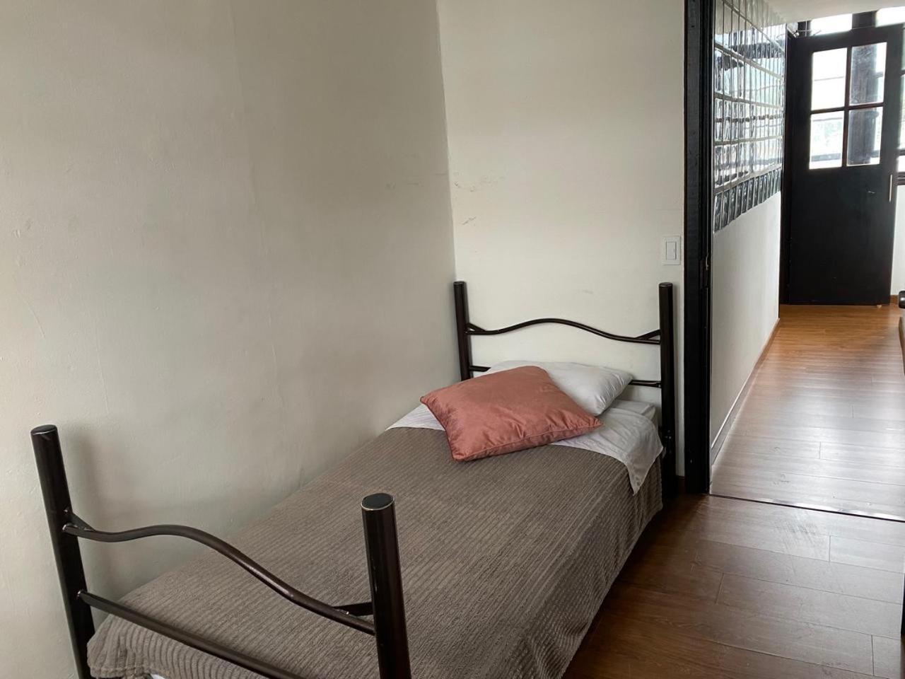 Destino Nómada Calle 11 N 1-38 Pensión