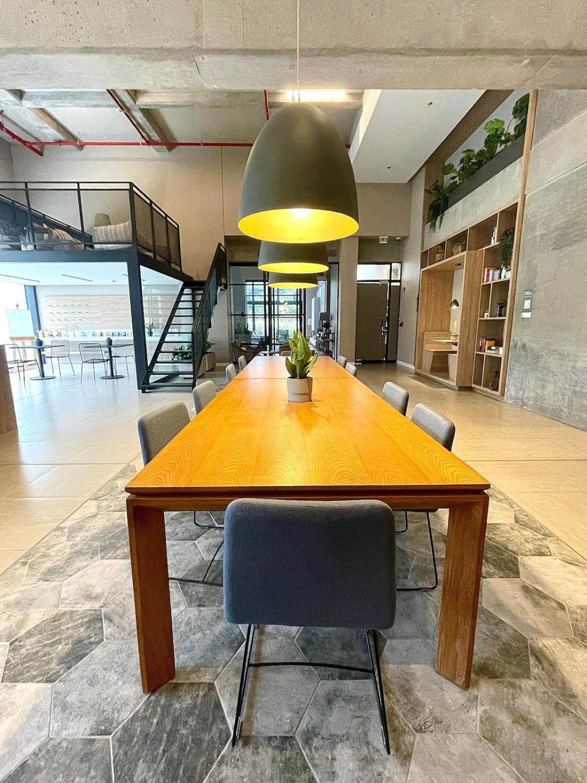 Modern With Terrace In Event Sector Apartamento