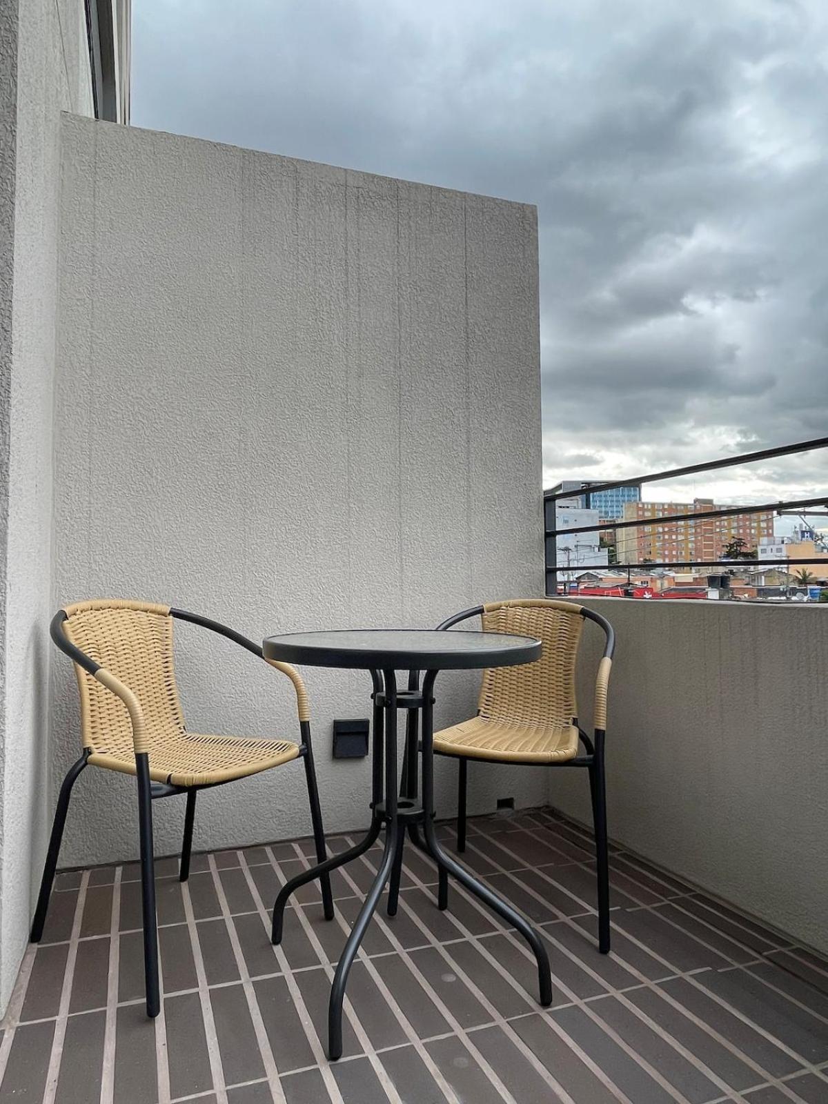 Modern With Terrace In Event Sector * Bogotá