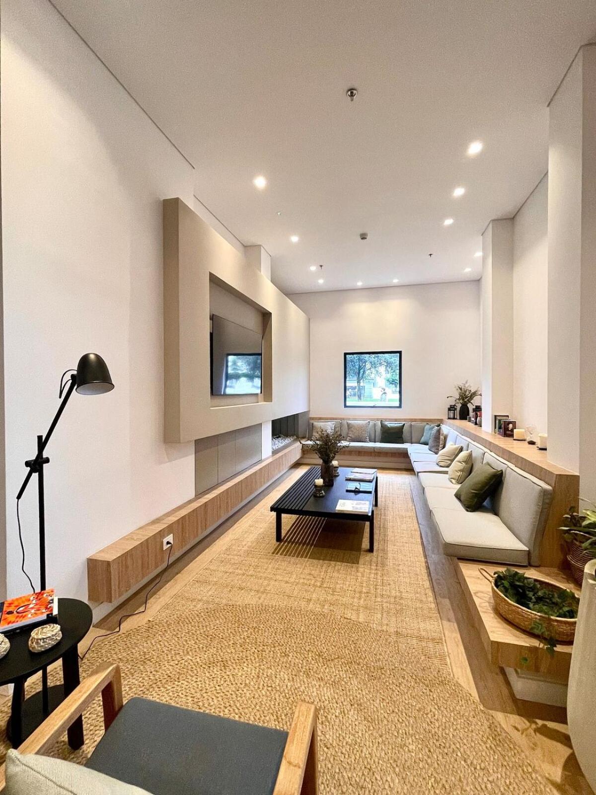 Modern With Terrace In Event Sector Bogotá