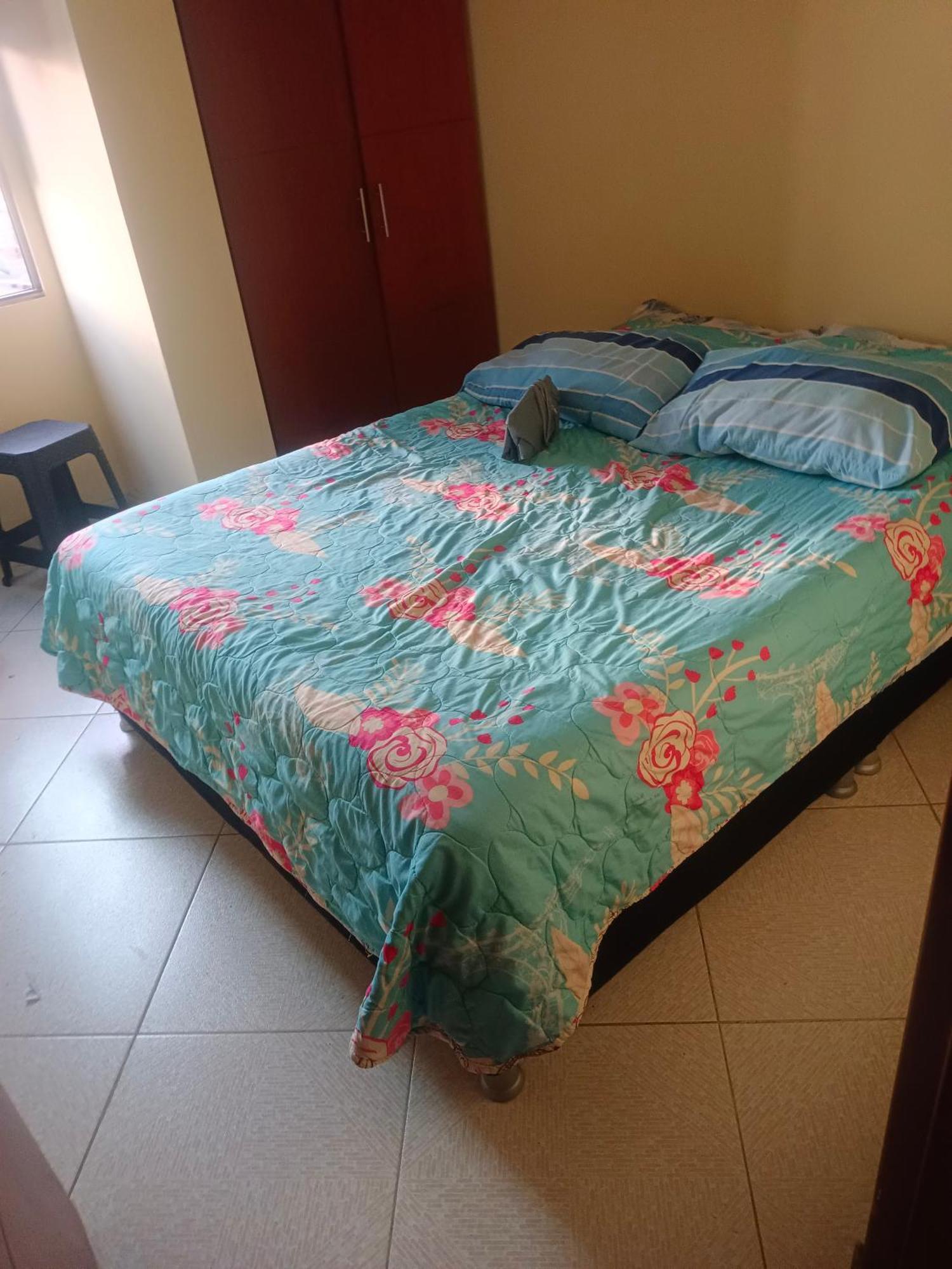Habitación en casa particular Cerca A Todo Lo Que Requieres *