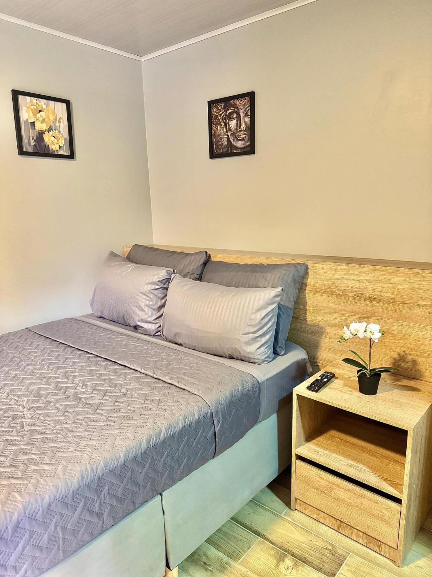 Hostelfc Santa Barbara Pensión