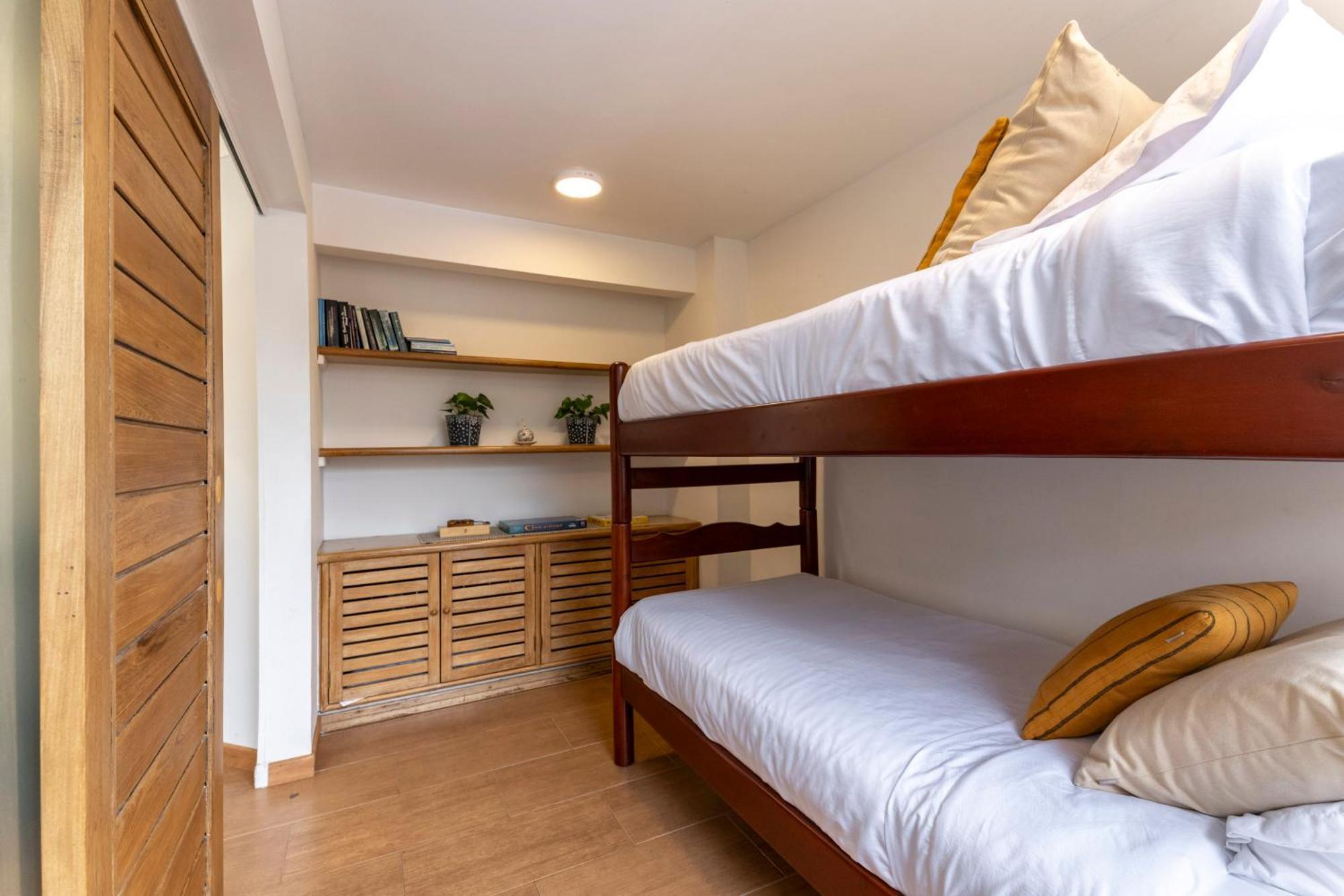 5-3 Parque 93, Apartamento *