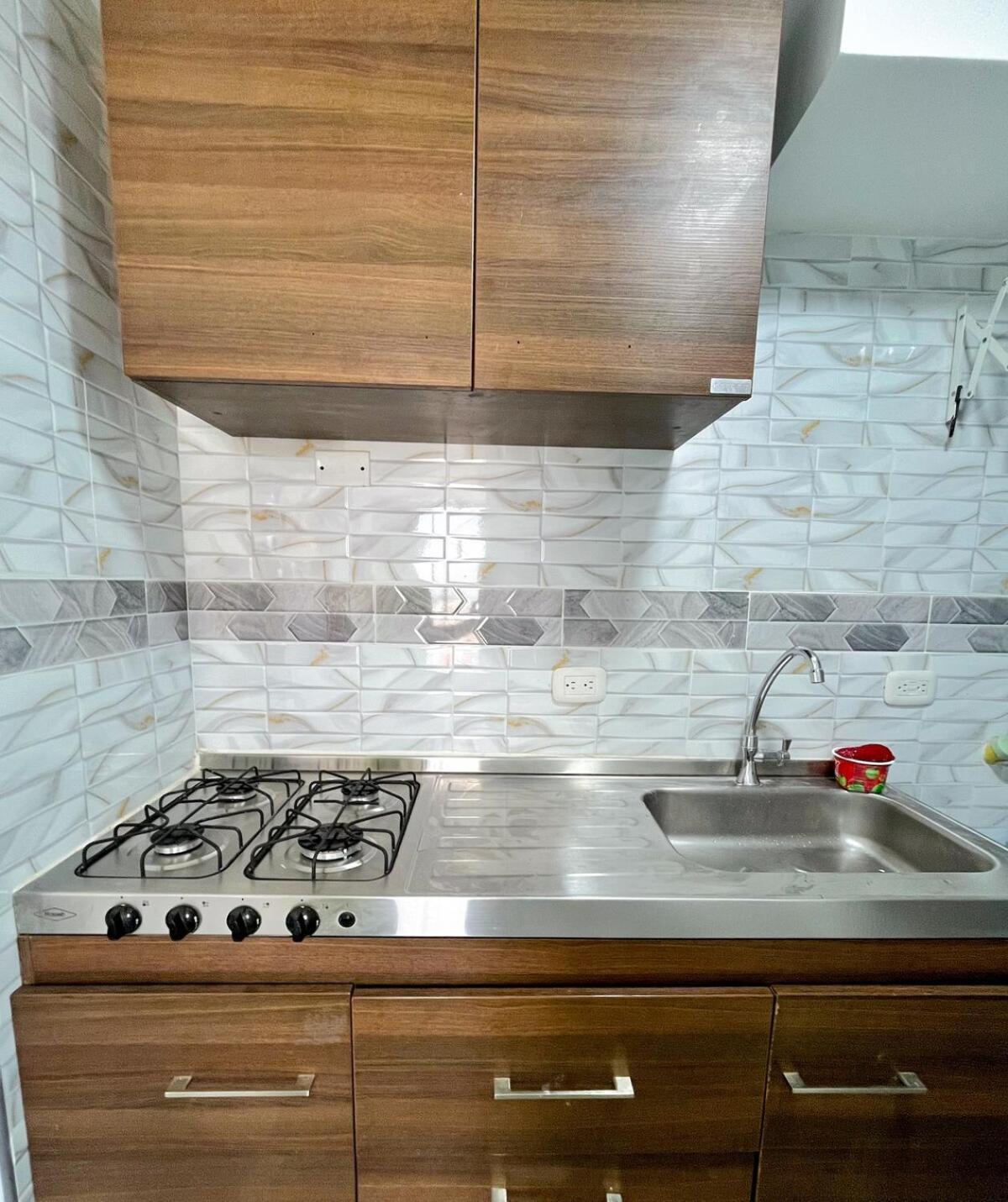 Apartamento Elegante A 10 Min Del Aeropuerto El Dorado