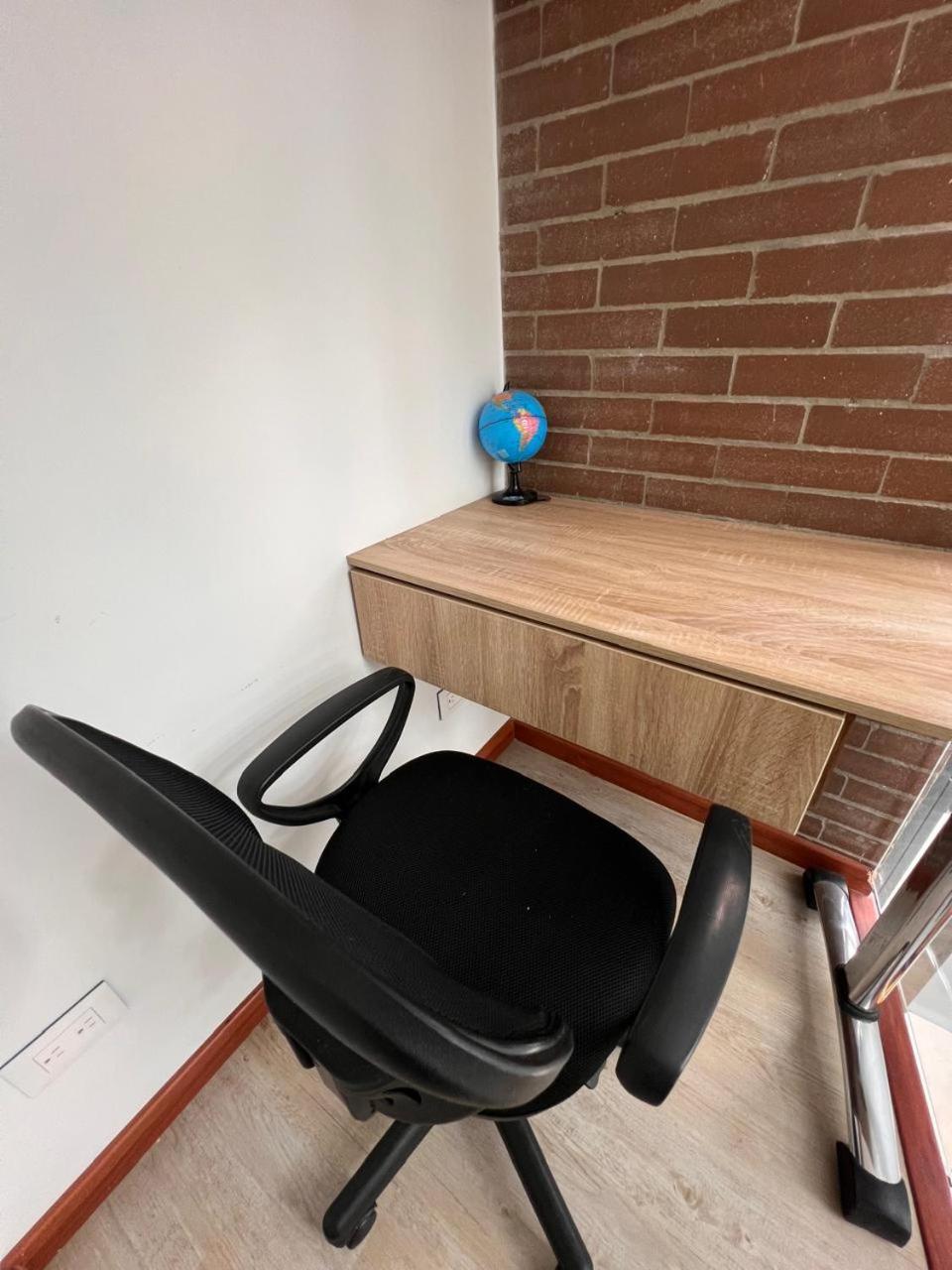 Comodo Doble Altura Normandia Apartamento Bogotá