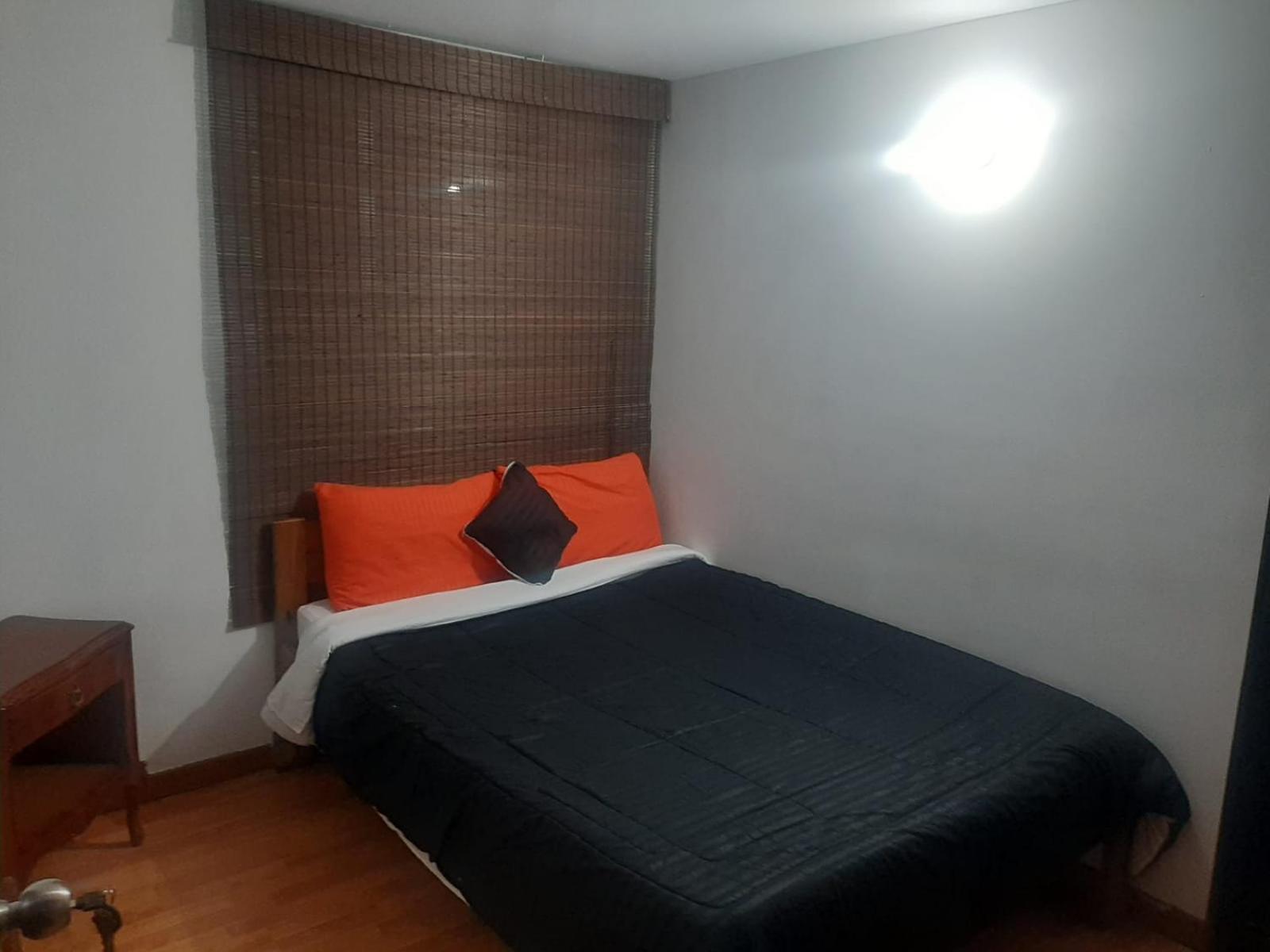 Hotel Sector De Corferias , Y , A 10 Cuadras Embajada Americana , Cerca Al , G 12 , Universidad Nacional , Aeropuerto A 2 Cuadras Estacion Ciudad Universitaria Marque-tresdiecisietecincoveintisieteveintiseistreintayuno Bogotá