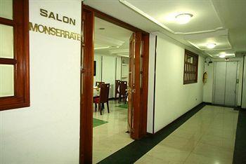 Hotel Ferrovial Corferias 3*