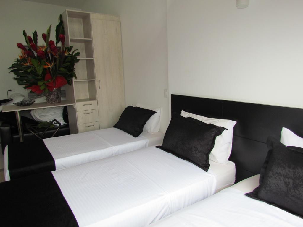 Aparta Hotel Bc