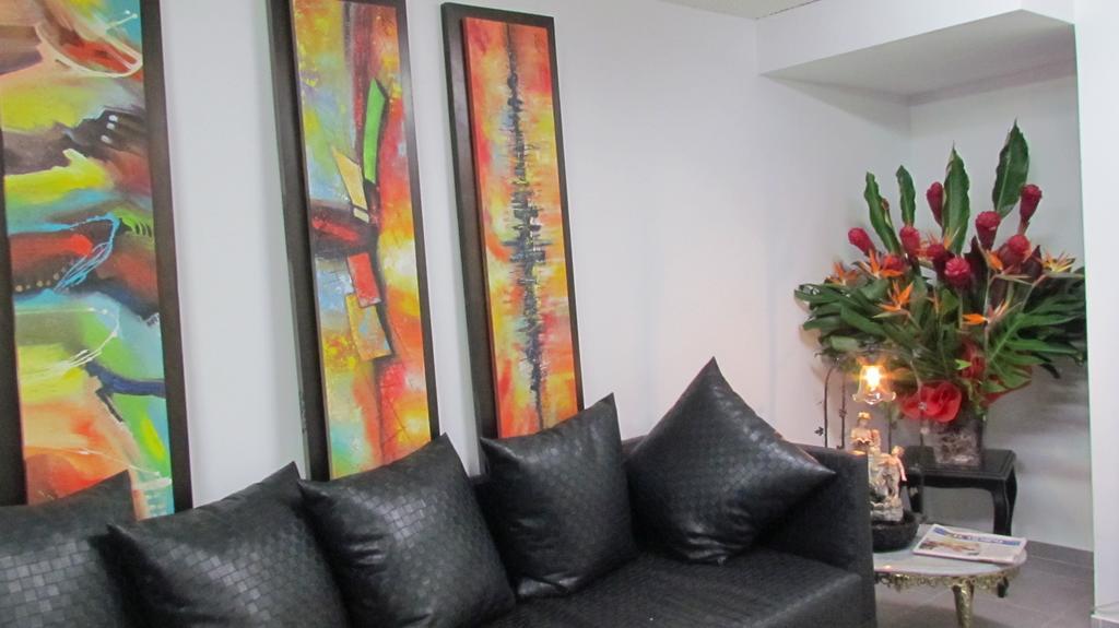 Aparta Hotel Bc Hotel