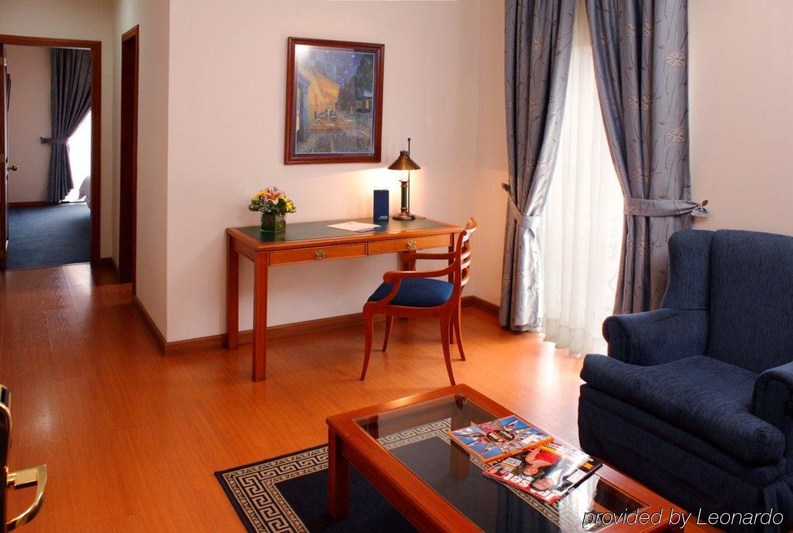 Estelar Windsor House – Hotel 4*