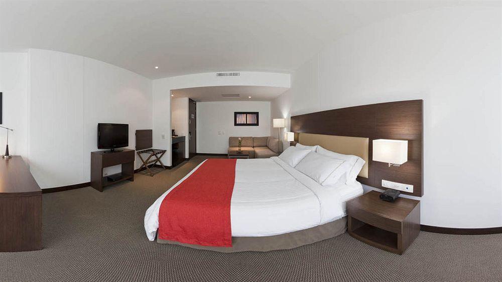 Express - Parque La 93, An Ihg 4*
