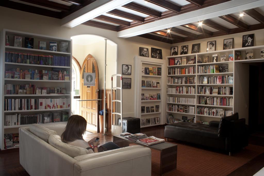 Hotel The Book Bogotá