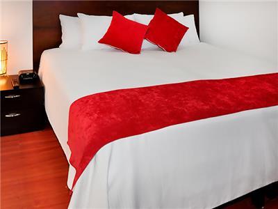 Apartasuites Plaza Modelia Apartahotel 3*