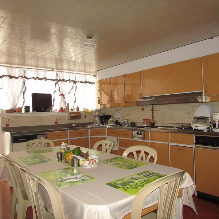 Pensión Casa De Huespedes Shalom Victoria Bogotá