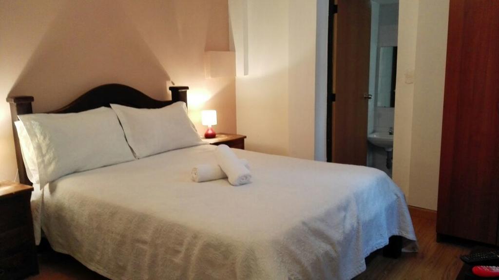 La Playa Fusion Hostal *
