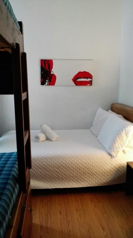 La Playa Fusion Hostal *