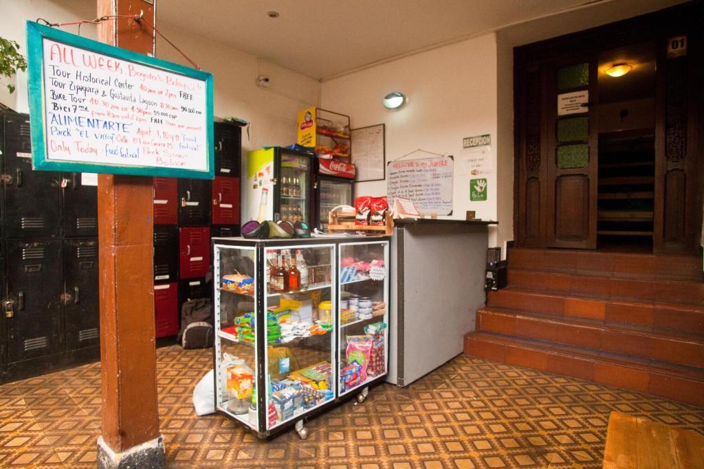 Hostal Swiss Martinik *