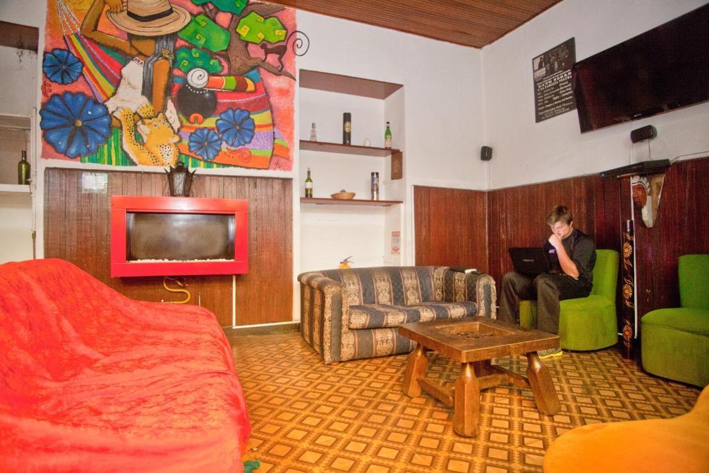 Swiss Martinik Hostal *